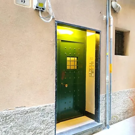 Pietra Di Mare, Porto Antico *